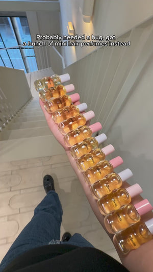 SPRAY, SHAKE & SHINE