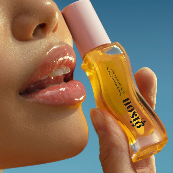 Keep Your Lips Moisturized Year-Round